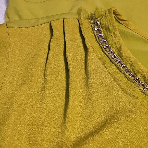 Worthington Chartreuse Embellished Blouse - Picture 5 of 5